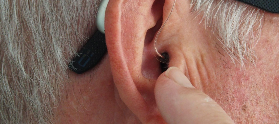 Links Between Loss of Hearing and Alzheimer's Disease