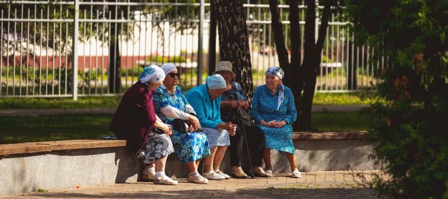 The Importance of Socialization for the Elderly